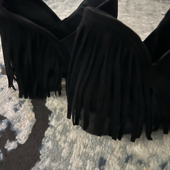 Just Fab fringe booties - Picture 3 of 6